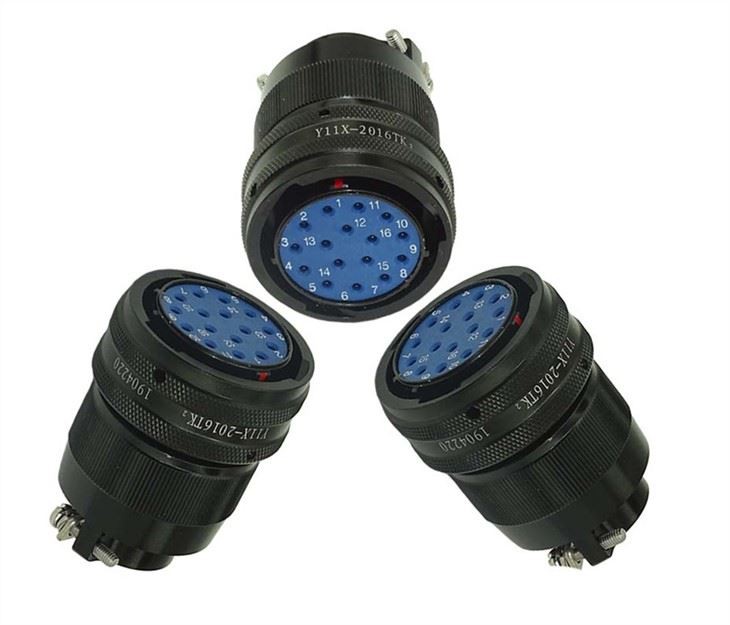 Suurivirtainen auto Pogo Pin -liitin