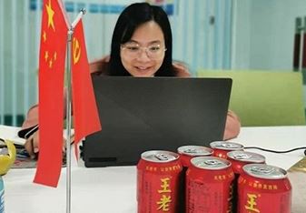 Hymypalvelu on aina paikalla